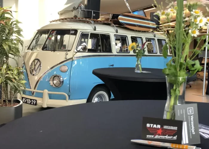 Volkswagen-T1-DJ-Bus3